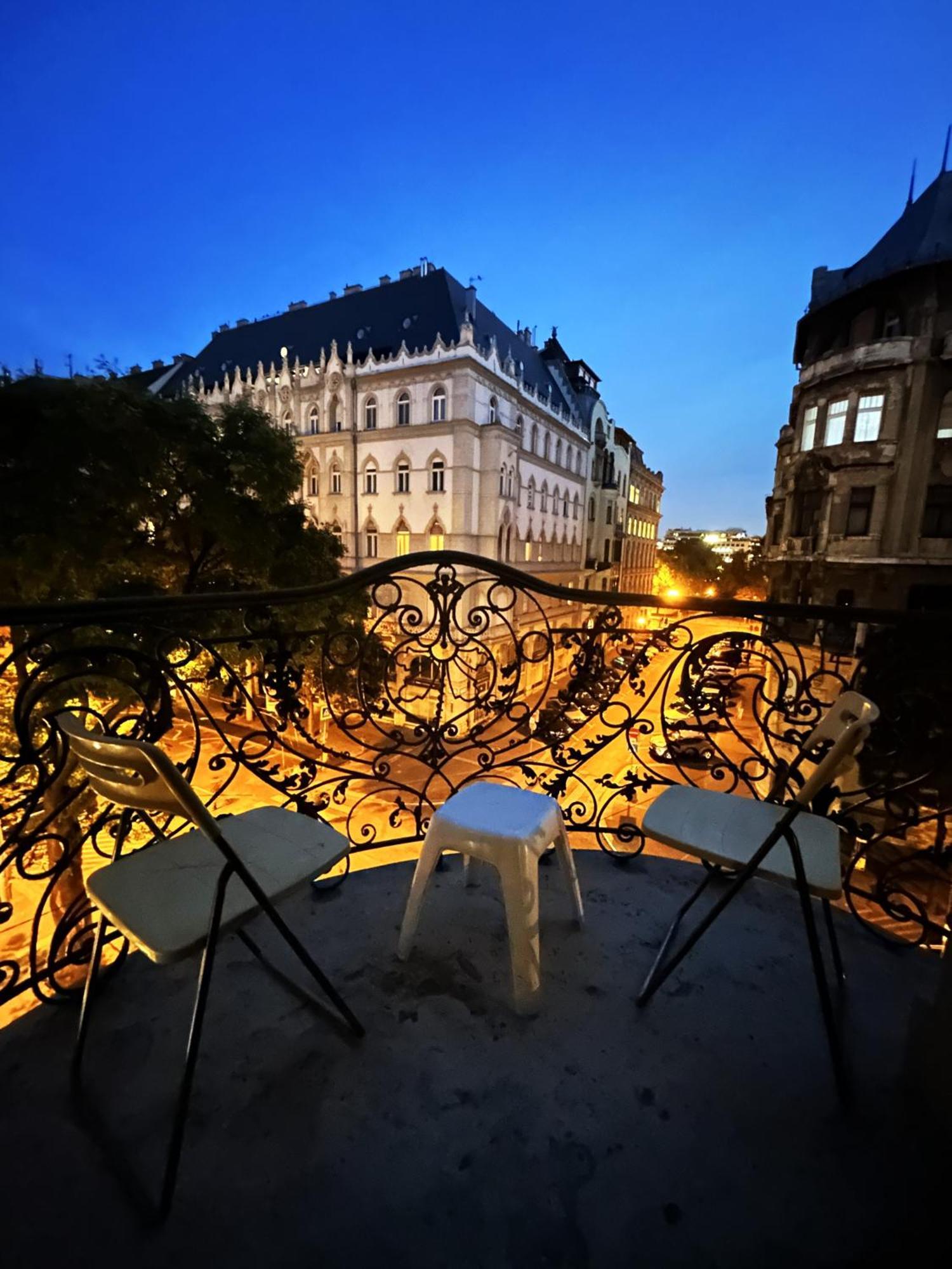 Chain Bridge Apartment Budapest Luaran gambar