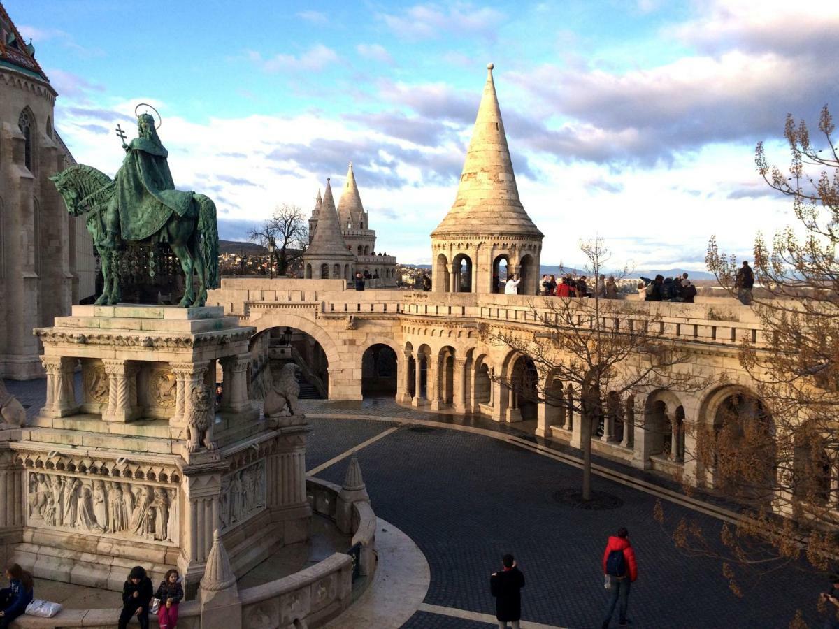 Chain Bridge Apartment Budapest Luaran gambar